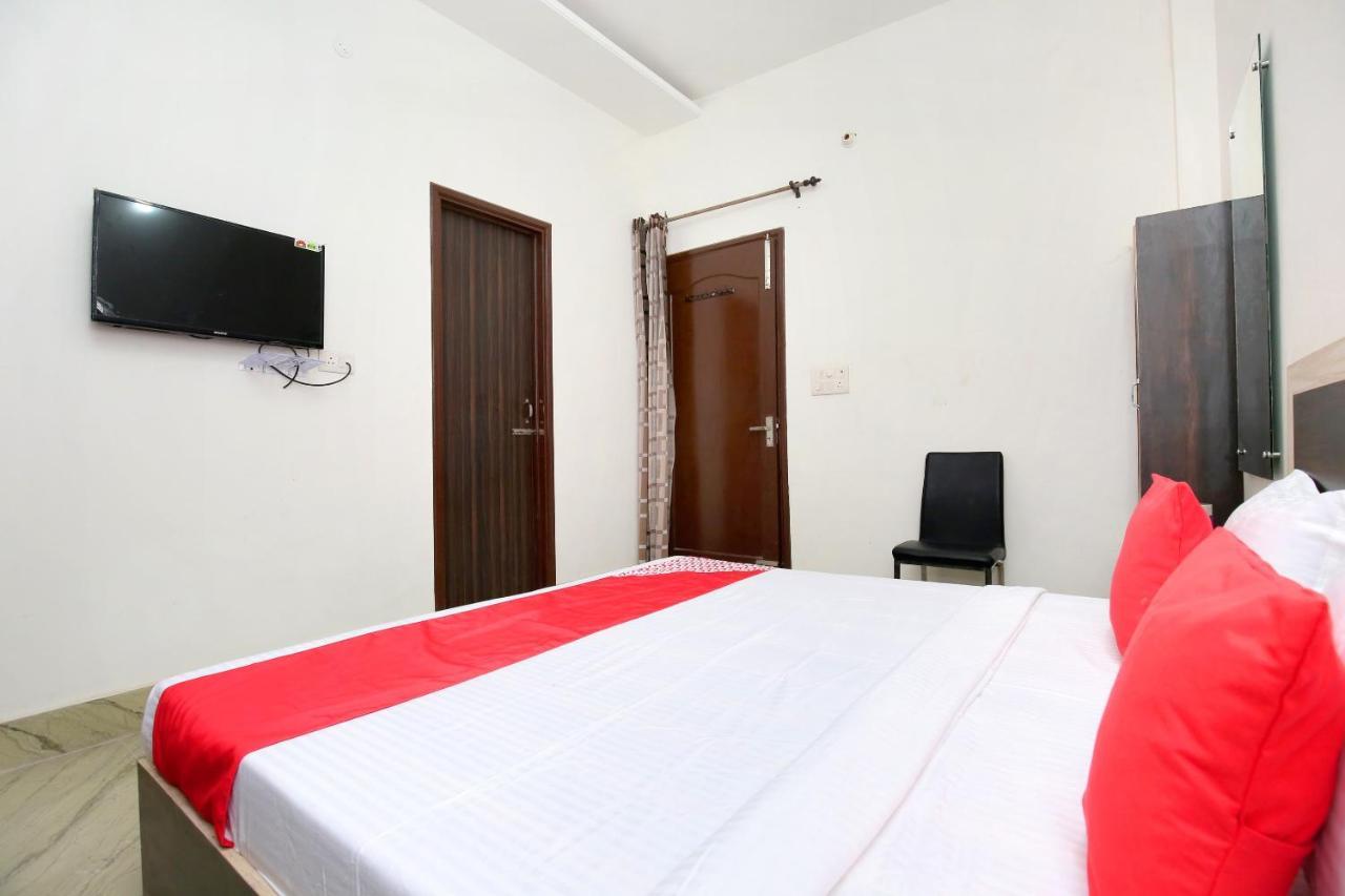 Oyo 24666 Samar Residency Hotell Amritsar Exteriör bild