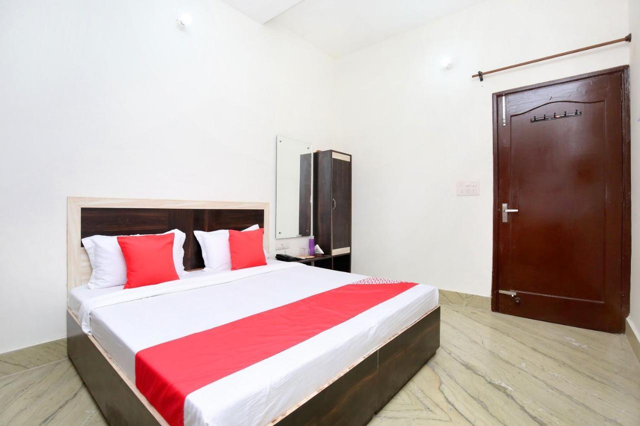 Oyo 24666 Samar Residency Hotell Amritsar Exteriör bild
